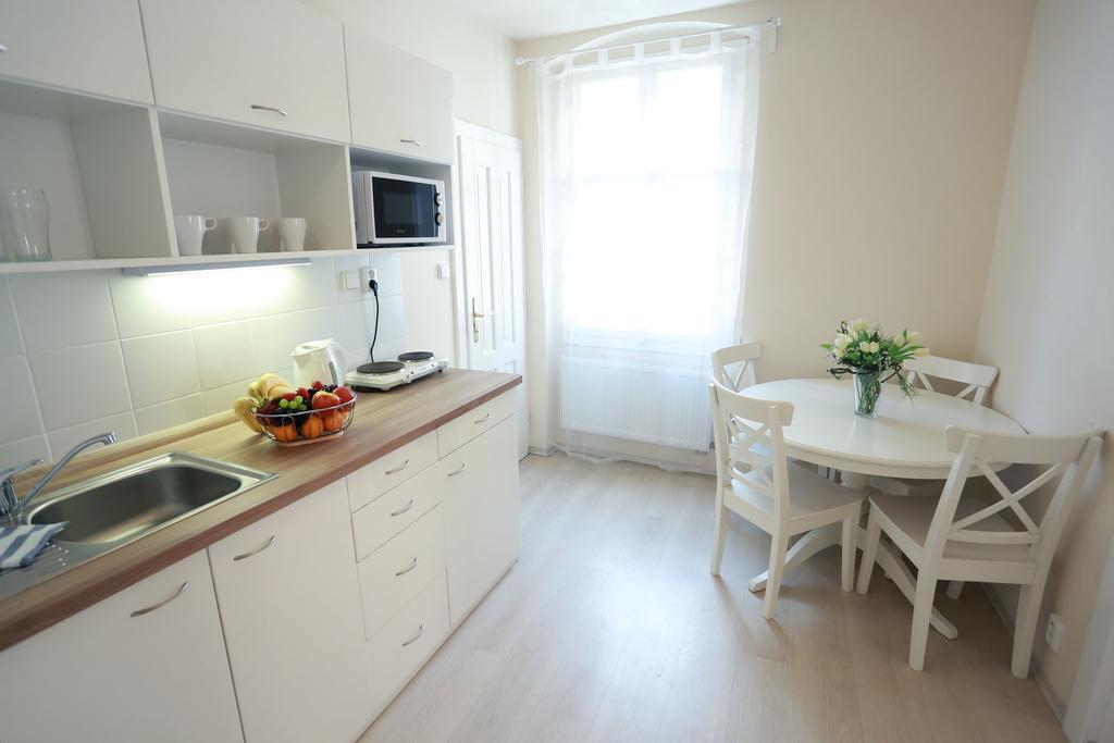 Apartments Pushkin Прага Стая снимка