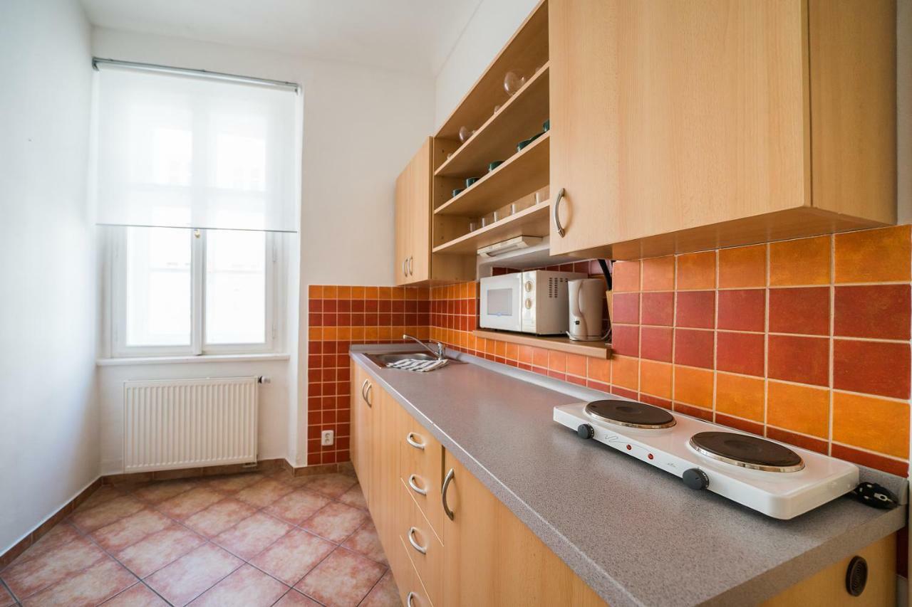 Apartments Pushkin Прага Екстериор снимка