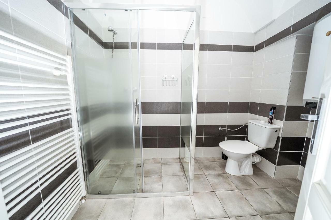 Apartments Pushkin Прага Екстериор снимка